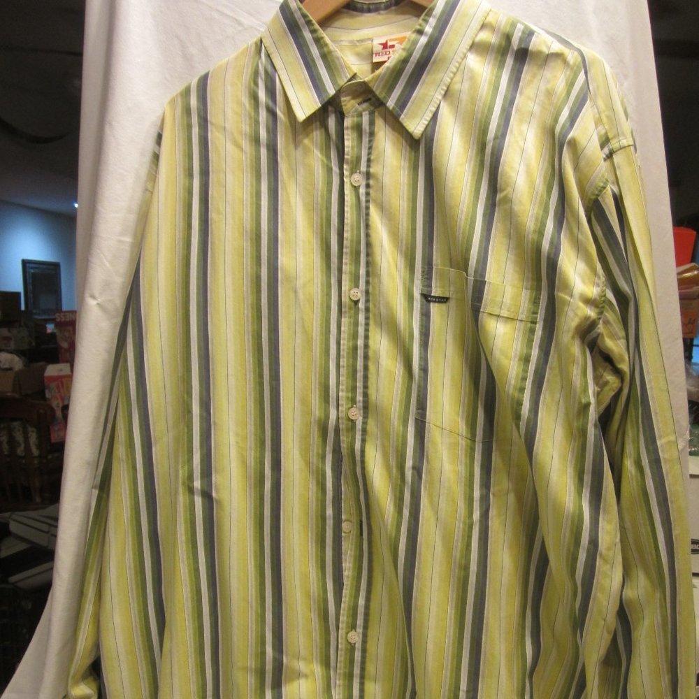 UNIQUE RED STAR BUTTON DOWN SHIRT, 1 POCKET, STRIPED, 4XL MENS
